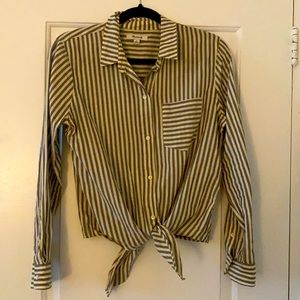 Madewell tie front button down